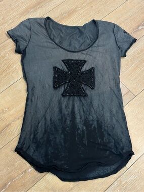 Velvet Stone Y2K Black Embellished Cross Tee – XL